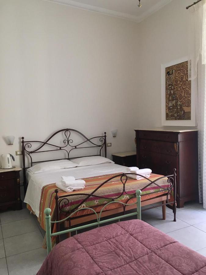 Ciro A Maschio Angioino Bed and Breakfast Napels Buitenkant foto